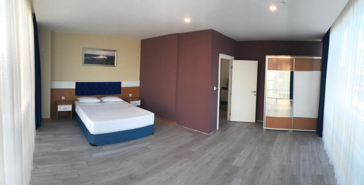 Skyblue Istanbul Hotel ภายนอก รูปภาพ