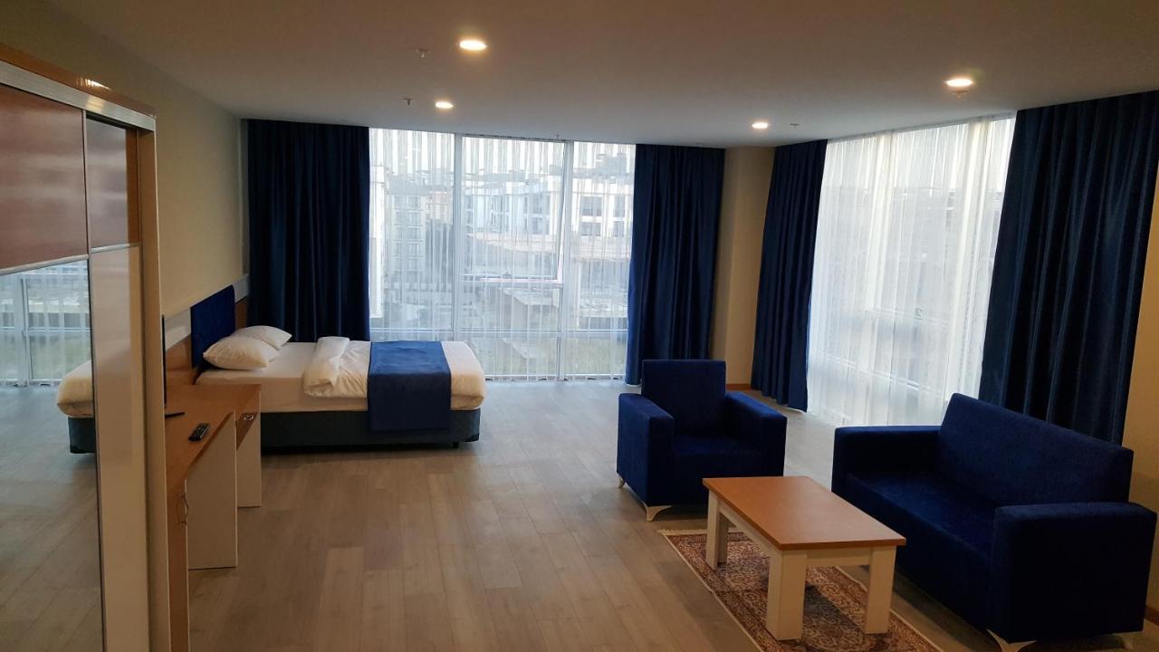 Skyblue Istanbul Hotel ภายนอก รูปภาพ
